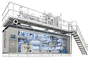Die Innosept Asbofill ESL 711 wurde speziell für die Abfüllung von Getränken aus der Kühlkette entwickelt. Die leistungsstarken Maschinen eignen sich für die hygienische Verarbeitung sensibler Milchprodukte.