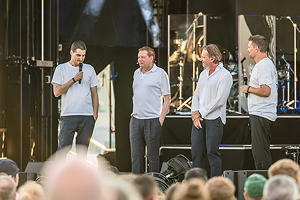 Die zweite und dritte Familiengeneration gab unterhaltsame Anekdoten:
Peter, Ralf, Gerald und Johannes Schubert (v.l.n.r.)